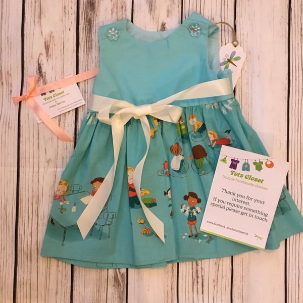 6-9 months Baby dress, Turquoise Nursery  print, contrast bodice, ribbon tie 