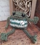 Handmade Emotional Support Frog – Knitted Pocket Frog Gift