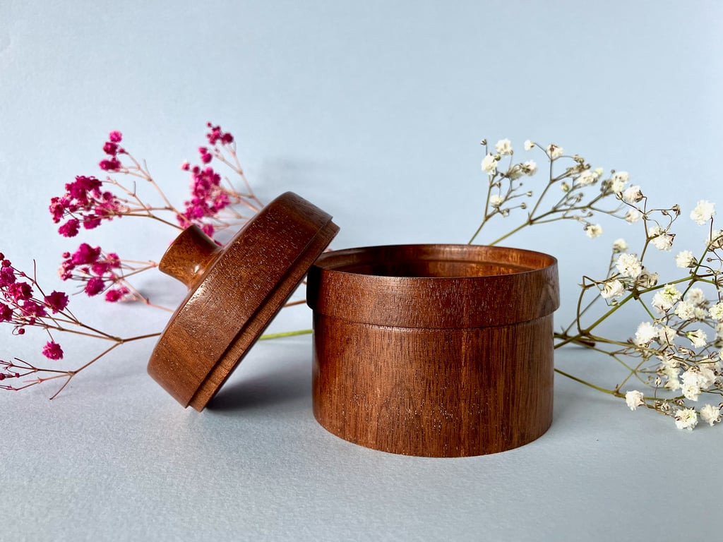 Beautiful, hand-turned mahogany, pull top pot.