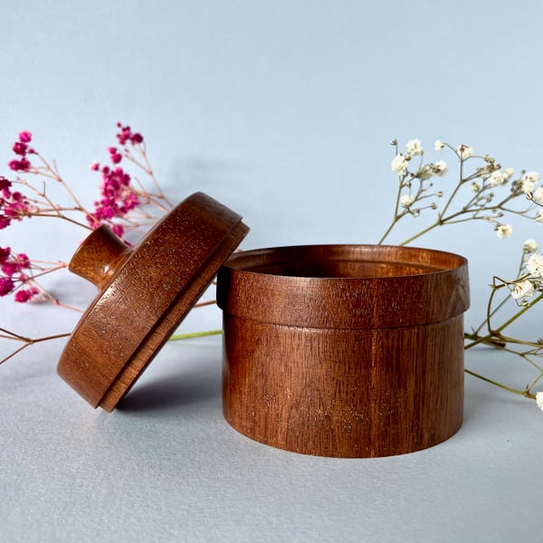 Beautiful, hand-turned mahogany, pull top pot.