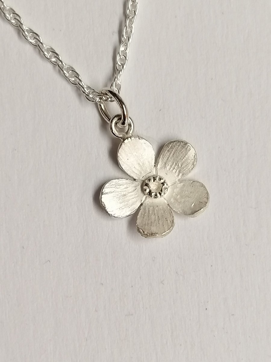 Forget-me-knot pendant made from Silver