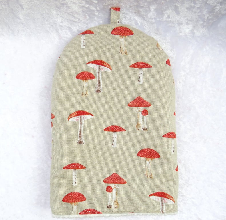 Cafetiere Cosy, toadstools, size medium 