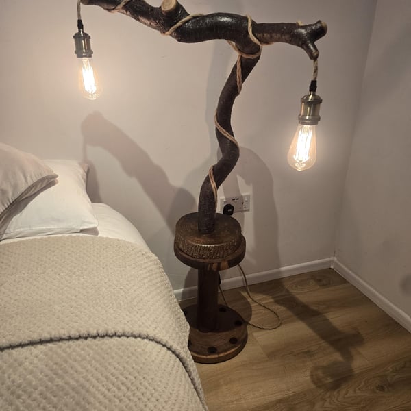 Rustic Freestanding lamp