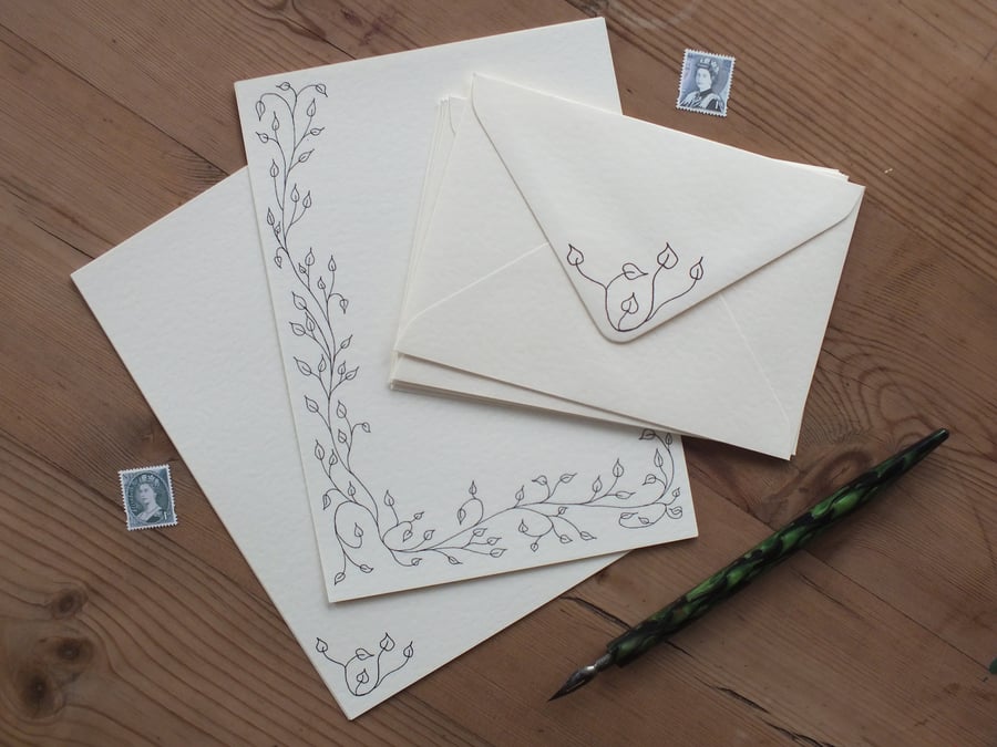 Illustrated letter paper and envelopes with original leaves design