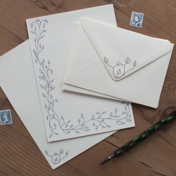 Illustrated letter paper and envelopes with original leaves design