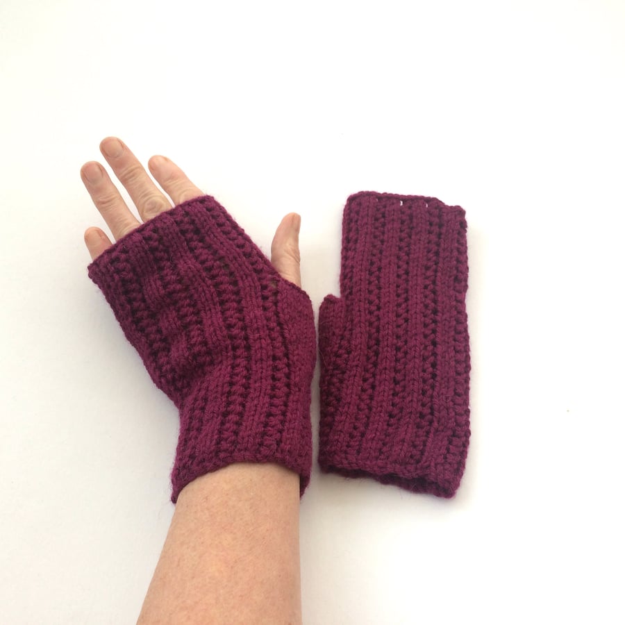 Fingerless gloves in Alpaca & Wool