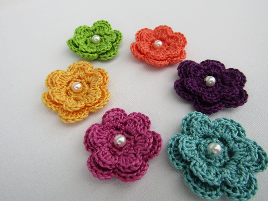 Crochet flowers x 6