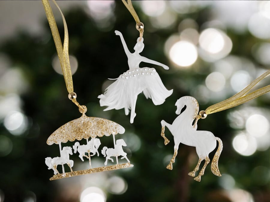 Christmas Tree Ornament Resin Elegant Horse Ballerina Carousel Decoration Winter