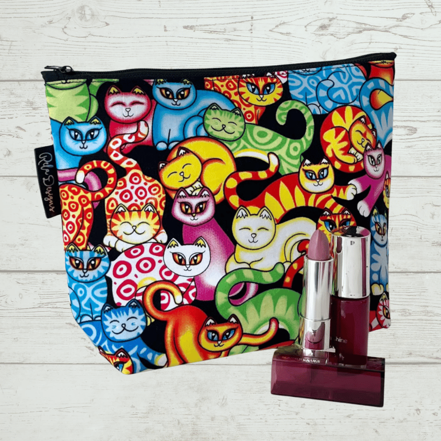 Makeup bags colourful cats