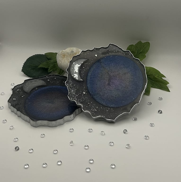 Heavy Resin Geode Style Set of 2 Coasters - Moon and Planet Galaxy Theme
