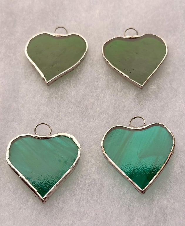 Stained glass small heart, GREEN variations