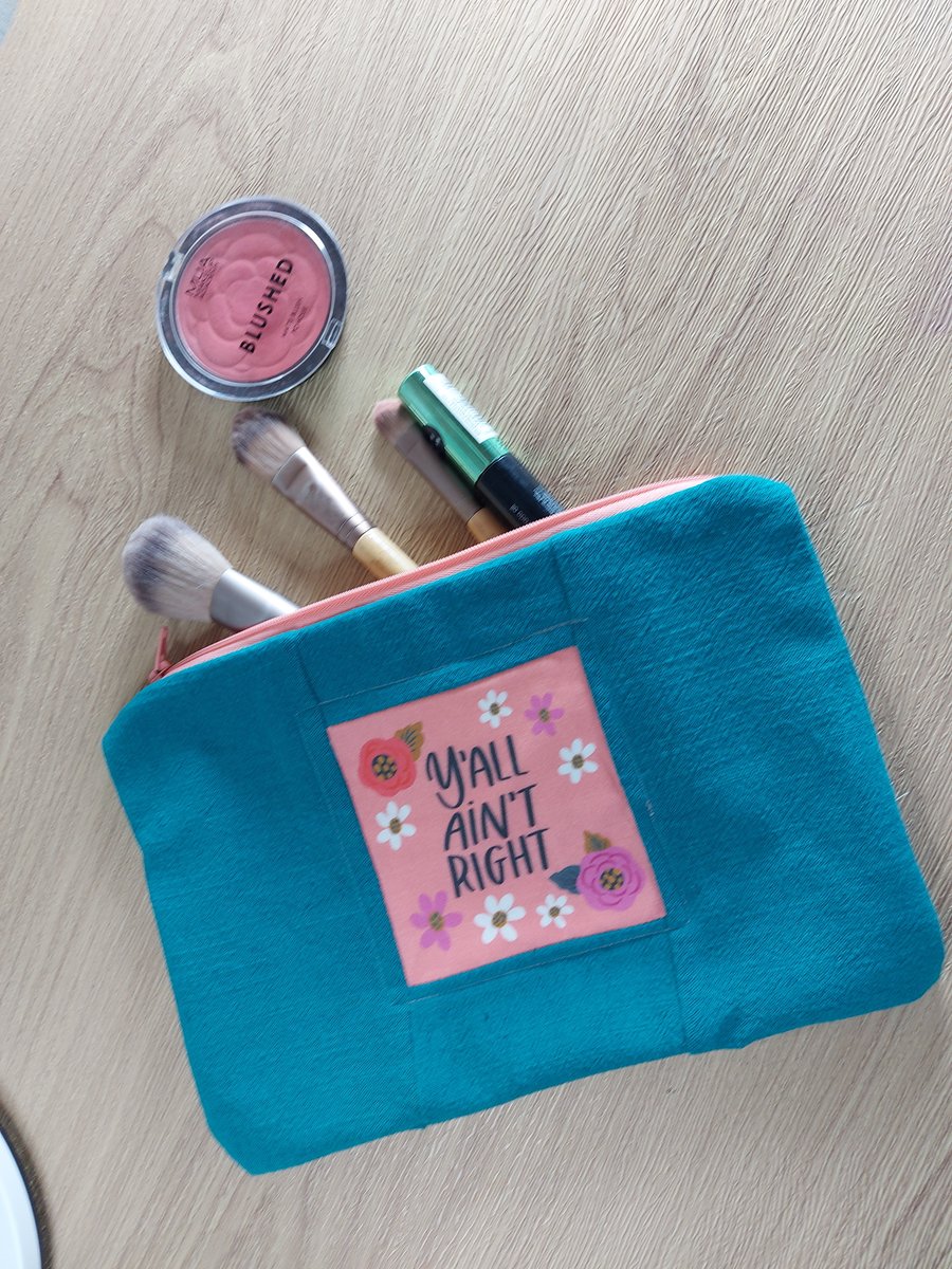 Yall ain't right make up bag 