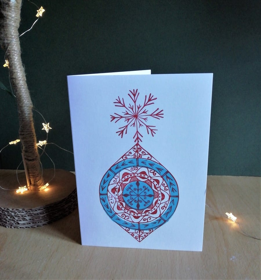 Bauble Card Folksy Style Red and Blue