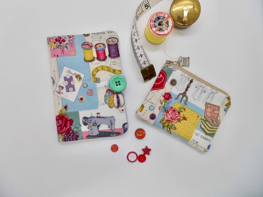 Sewing needle case with matching purse vintage style