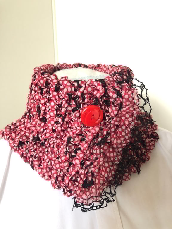 Crochet Scarf Neck Warmer Red White Black Vintage Inspired