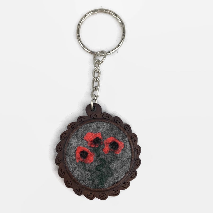 seconds sunday - Pretty poppy keyring, felted poppies on a wooden base