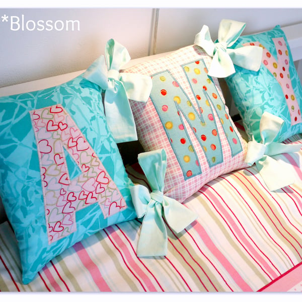 PDF Tied Personalised Cushions with Motifs Letters and numbers