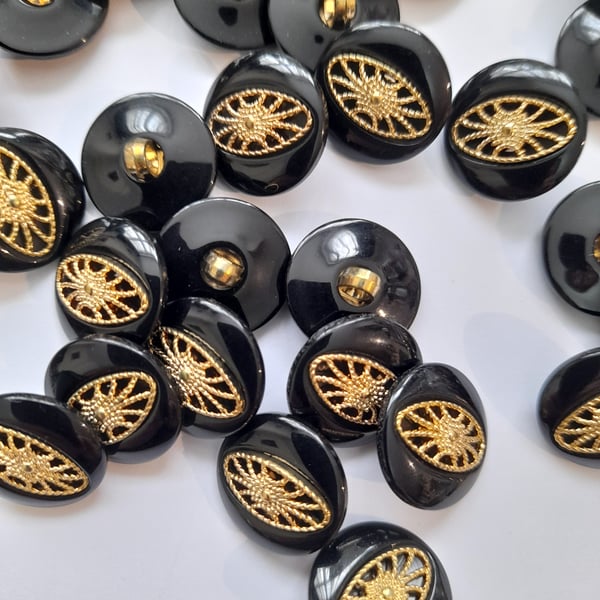 18mm black and gold shank buttons