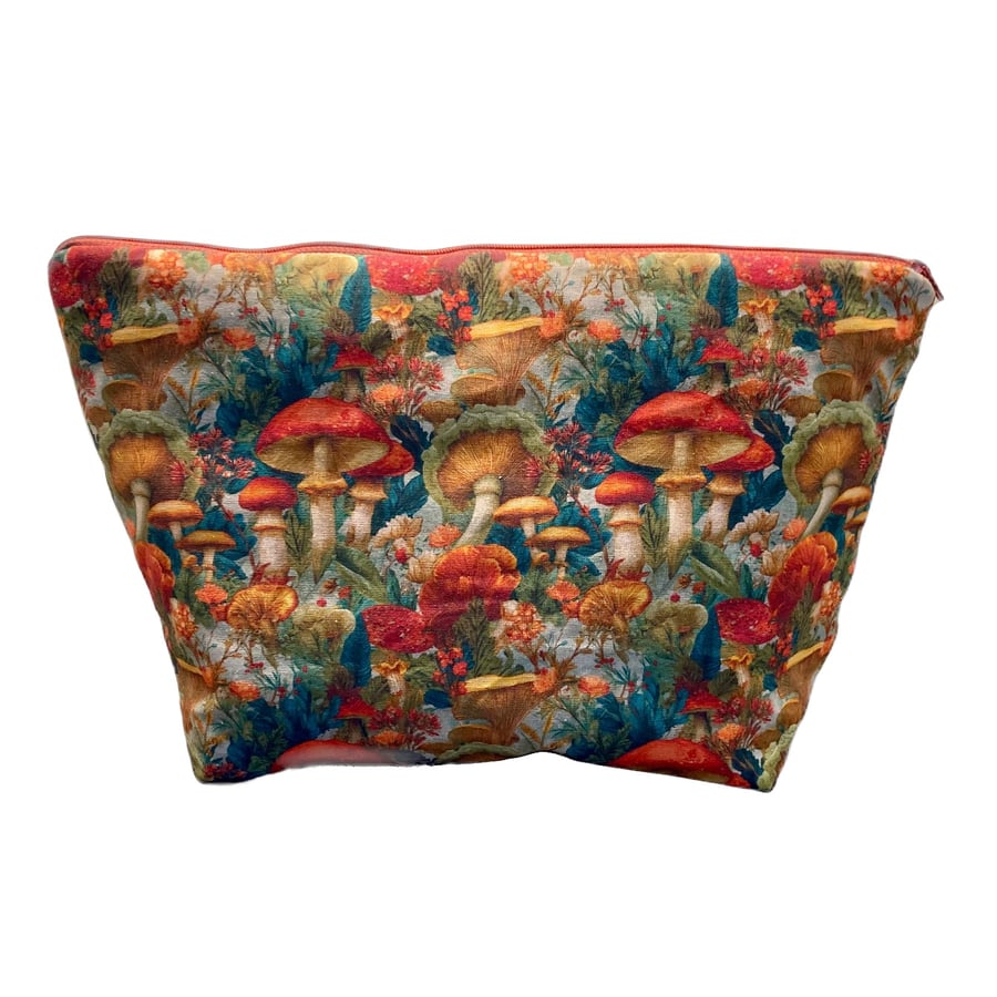 Mushroom Project Bag - Zipped Craft Bag - Handmade by Molly Felicity Designs