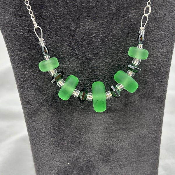 green seaglass style lampwork glass disc beaded necklace