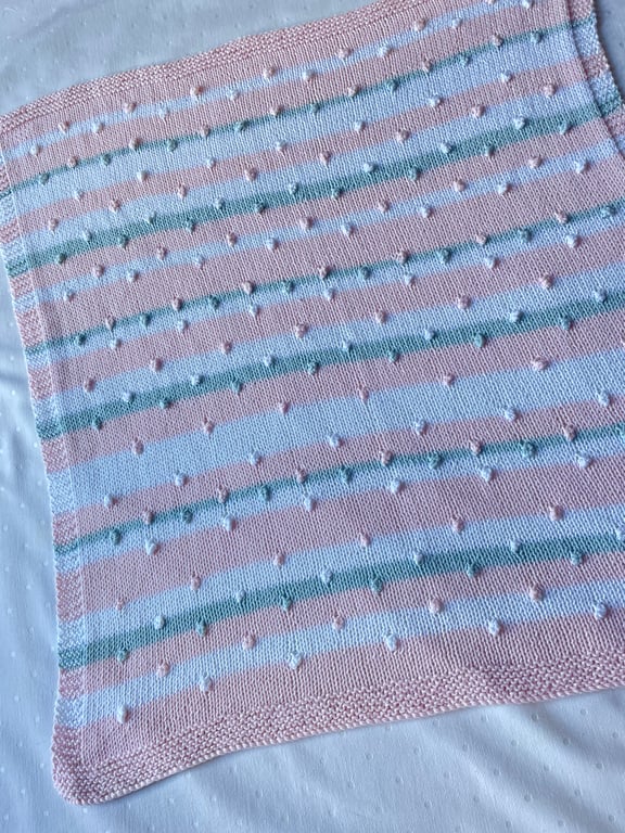 Bobbles baby blanket