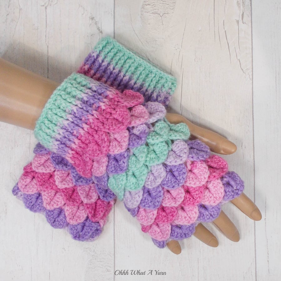 Pink, lilac and green dragon scale gloves. Fingerless gloves. Crocodile stitch. 