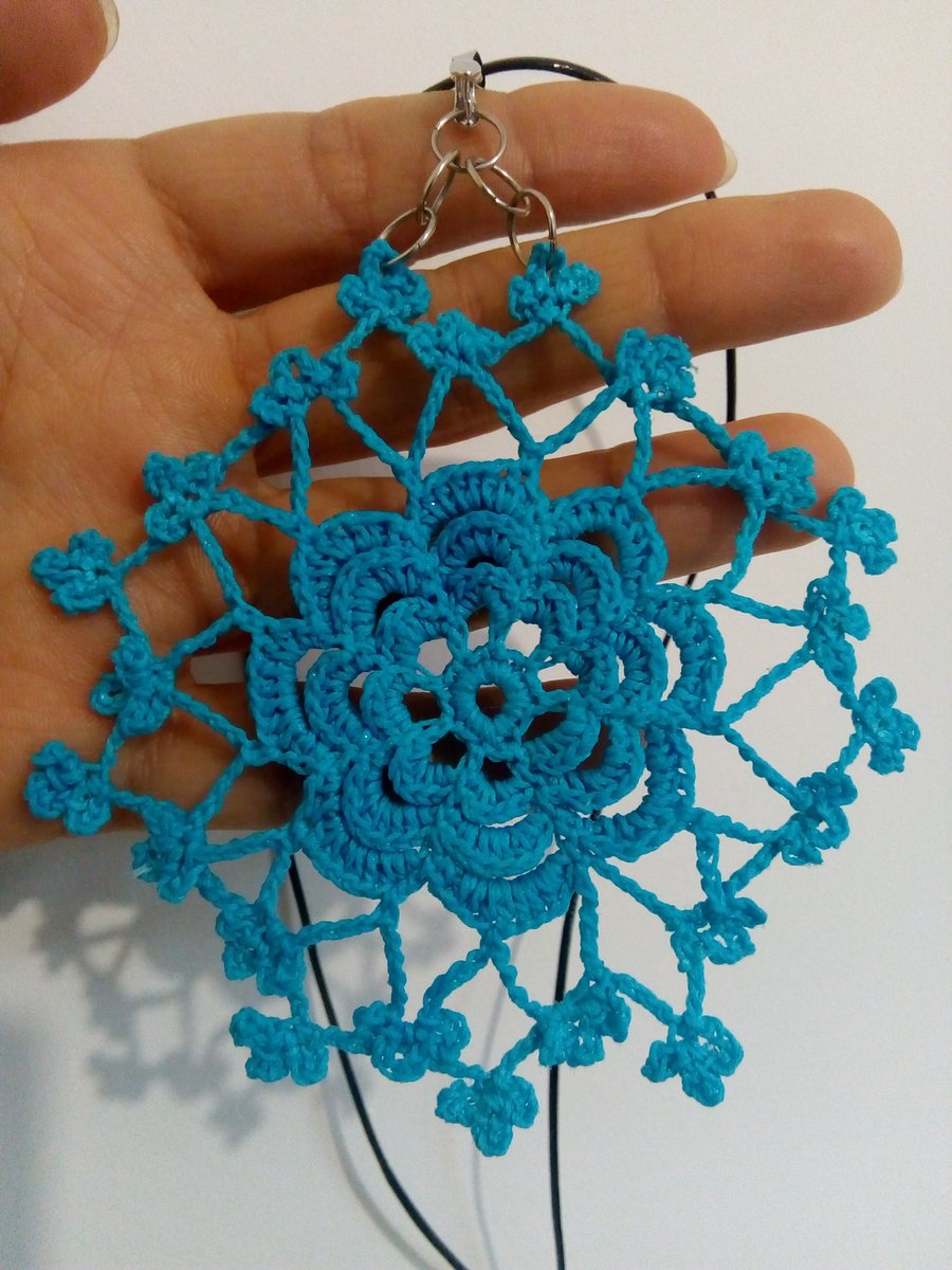 Crocheted earrings and necklace set