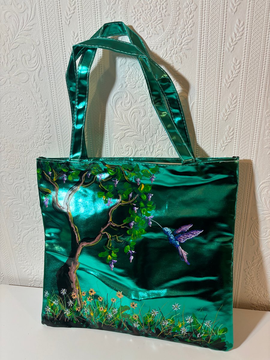 Dazzling Hummingbird 