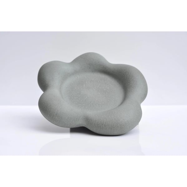 Pebble Concrete Tray: Handmade Heavy Candle Plate Flower
