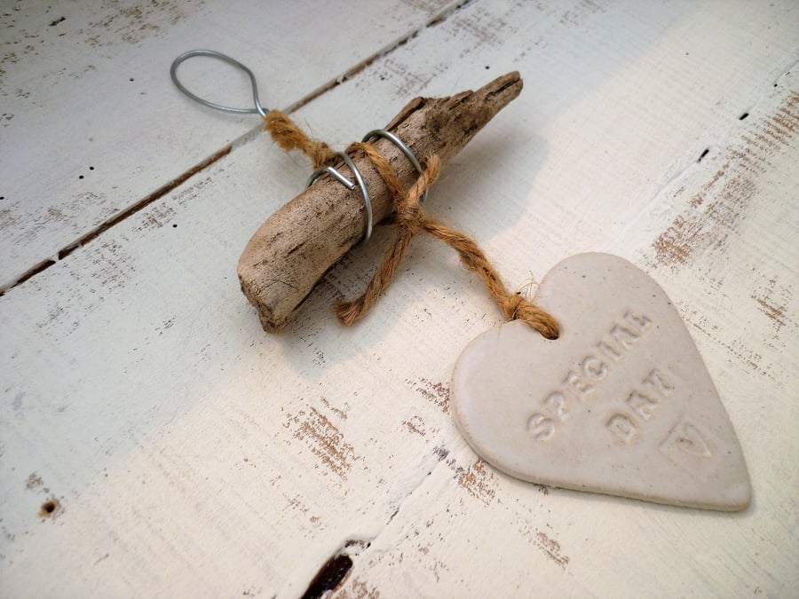 Loveheart, driftwood hanger, gift, pottery