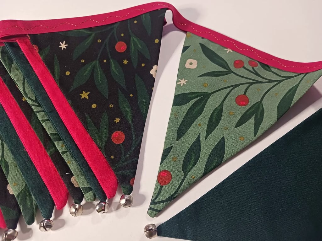 Christmas Red and Green Jingle Bell Bunting