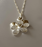 Silver Daisy Filigree Necklace - Image 3