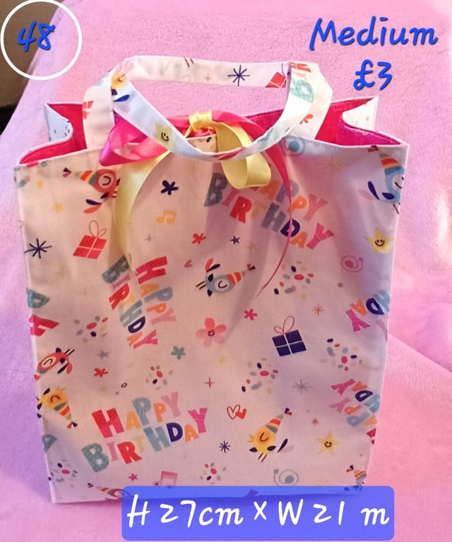 Birthday gift bag 
