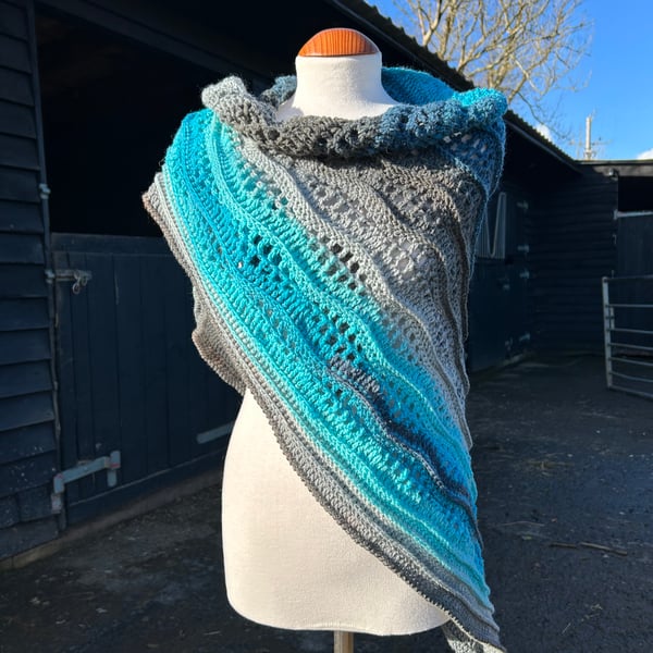 Blue Aquarius soft wool Triangle Lace and Texture Shawl Wrap