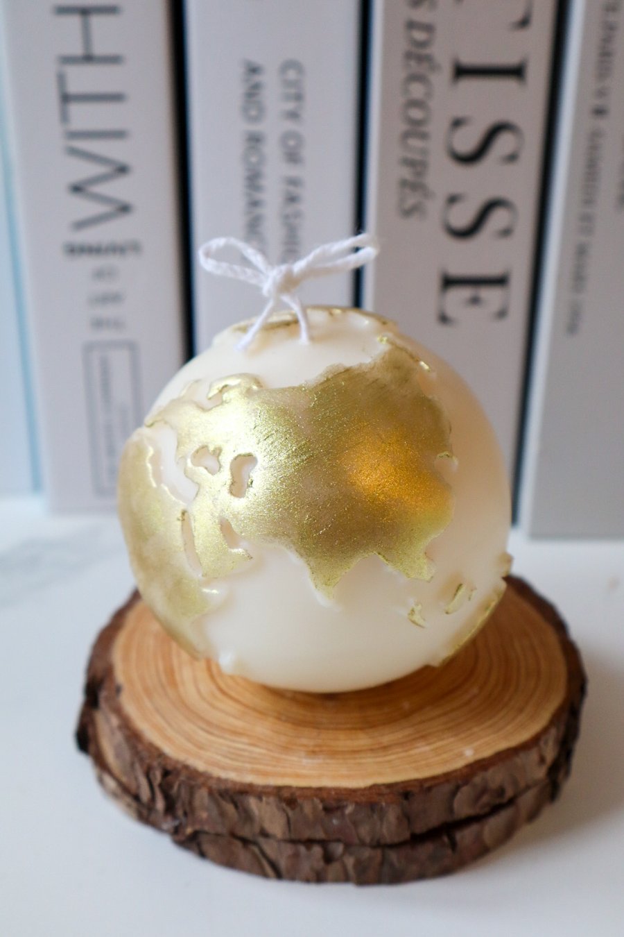Globe Candle