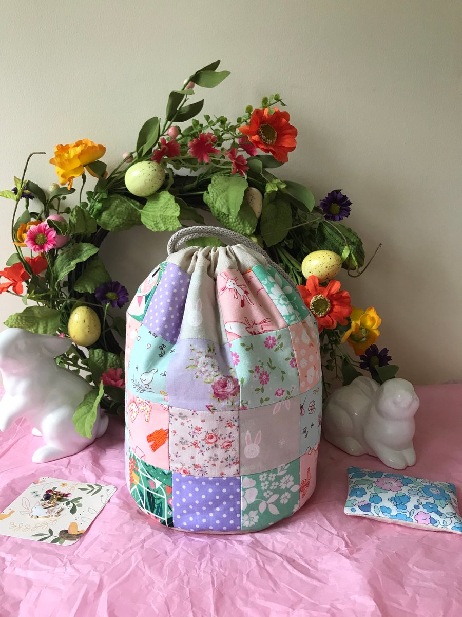 Pretty spring patchwork bag