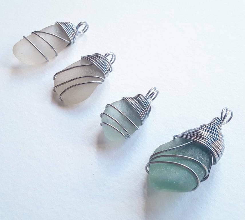 Wire Wrapped Seaglass Pendant 