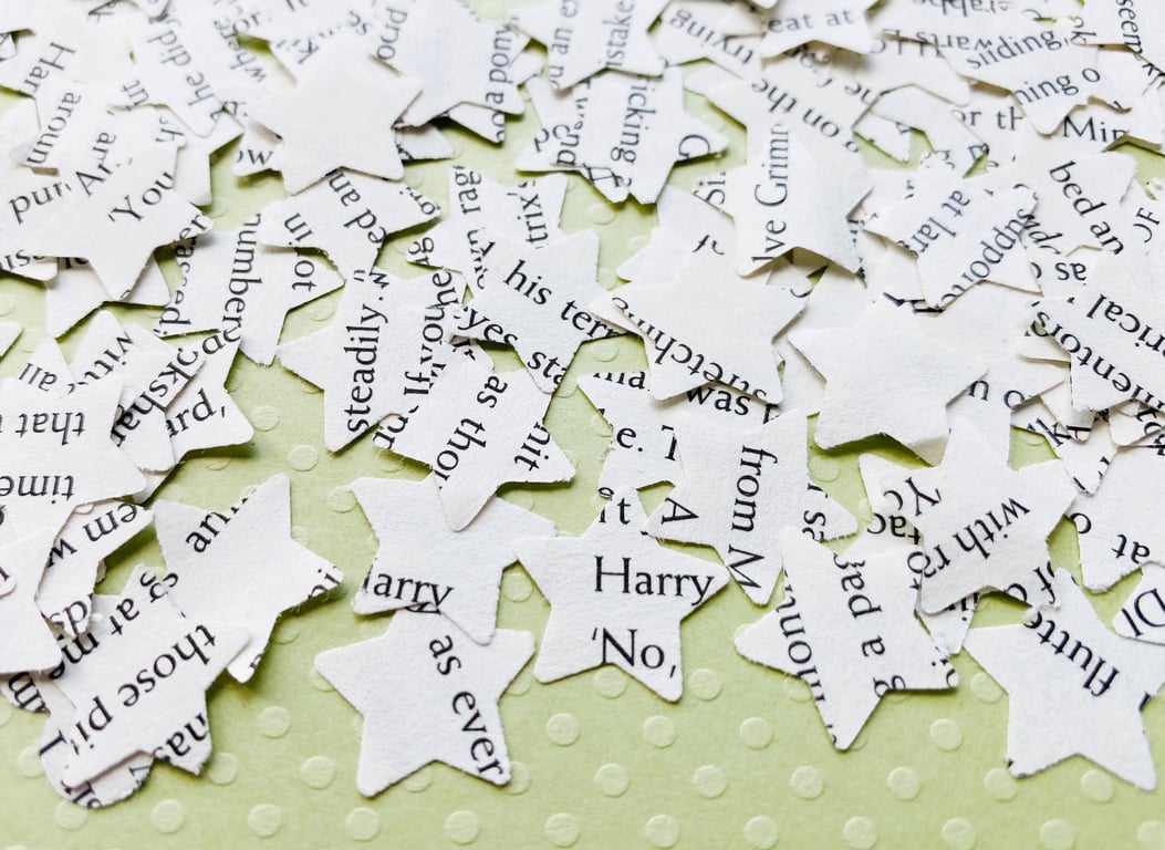 500 Novel Book Confetti Paper Stars - Many book choices - Rustic Wedding Decor