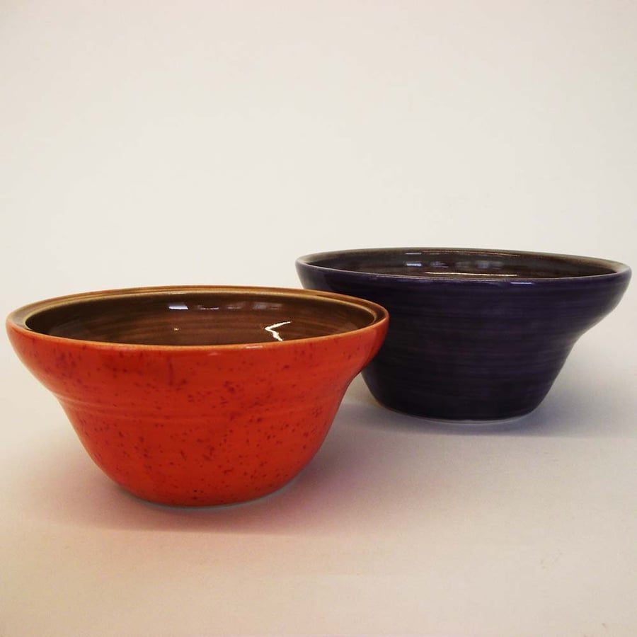 Set of two useful pottery stacking bowls. Retro 1970's inspired