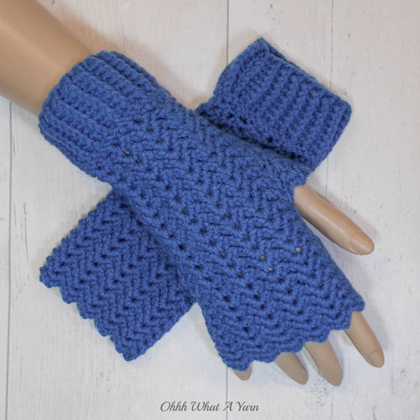 Blue ladies crochet gloves, finger less gloves. Denim blue gloves.