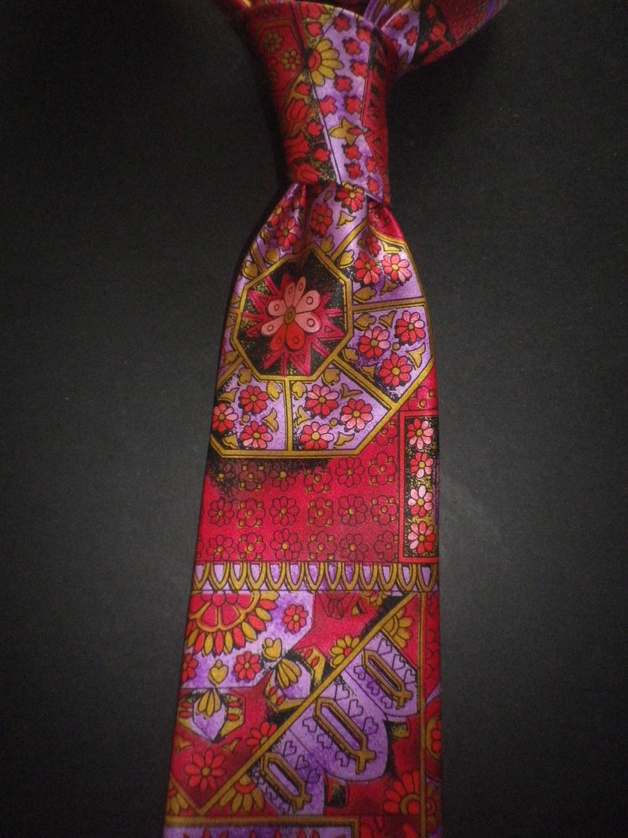 Rich satin weave abstract floral silk tie, 9cm blade free shipping, gift wrapped