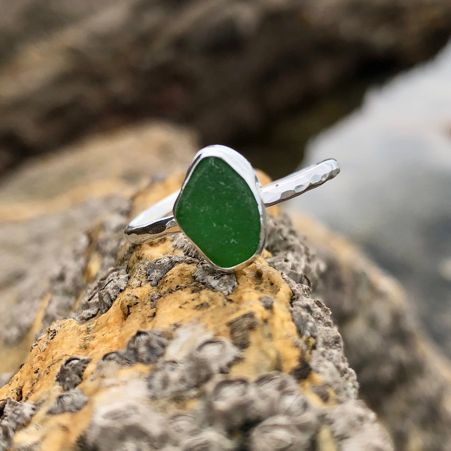 Bright Kelly Green Sea Glass and Sterling Silver Adjustable Ring - 1172