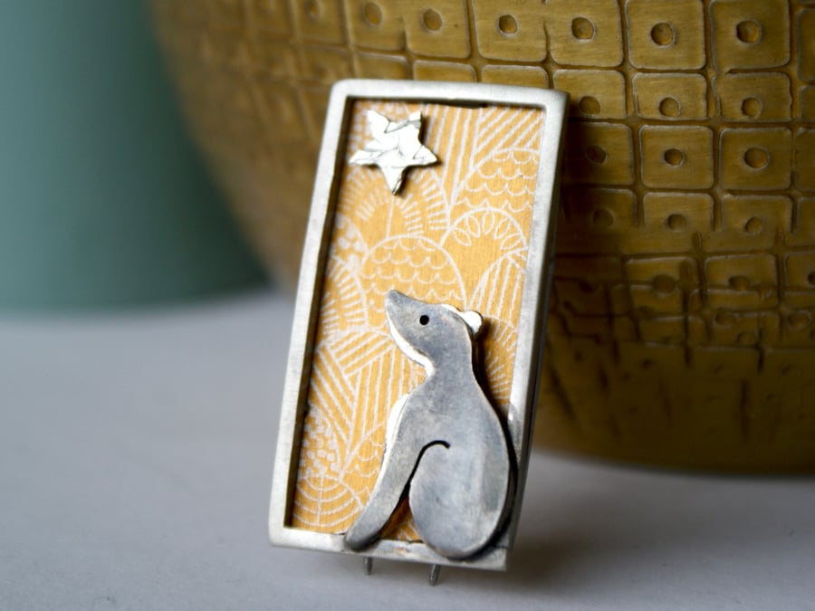 Badger and star portrait brooch