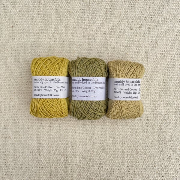 Naturally dyed yarn bundle, x3 25g balls