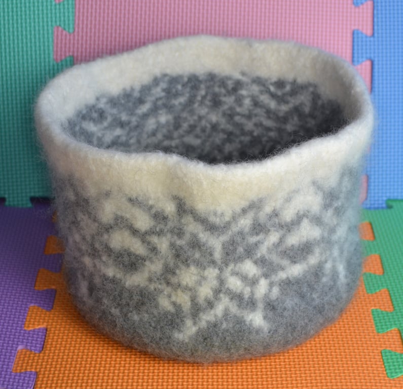 Handmade Felted Basket Snowflake Pattern Grey White 25cm diameter 17cm high