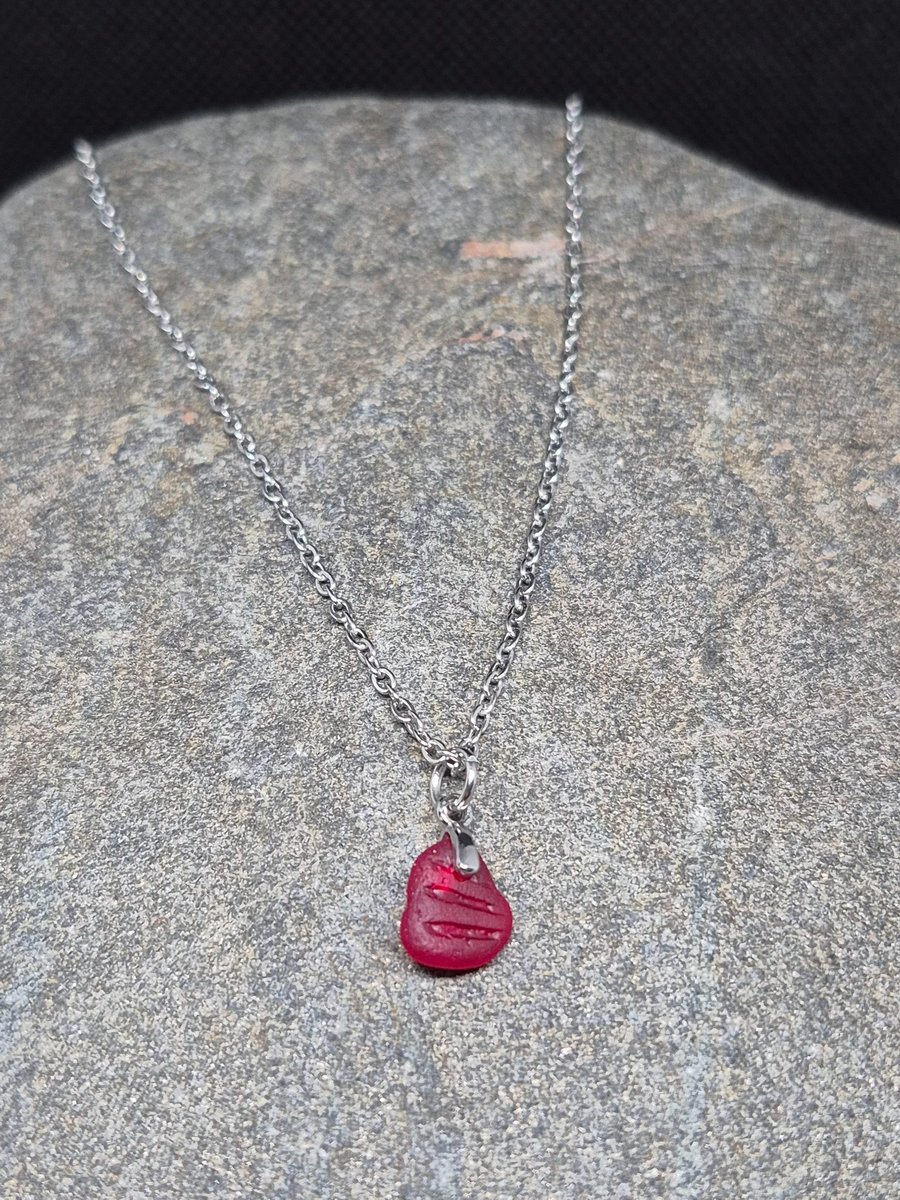 Sea Glass Necklace Red Glass, 19.5" Stainless Steel Cable Chain.