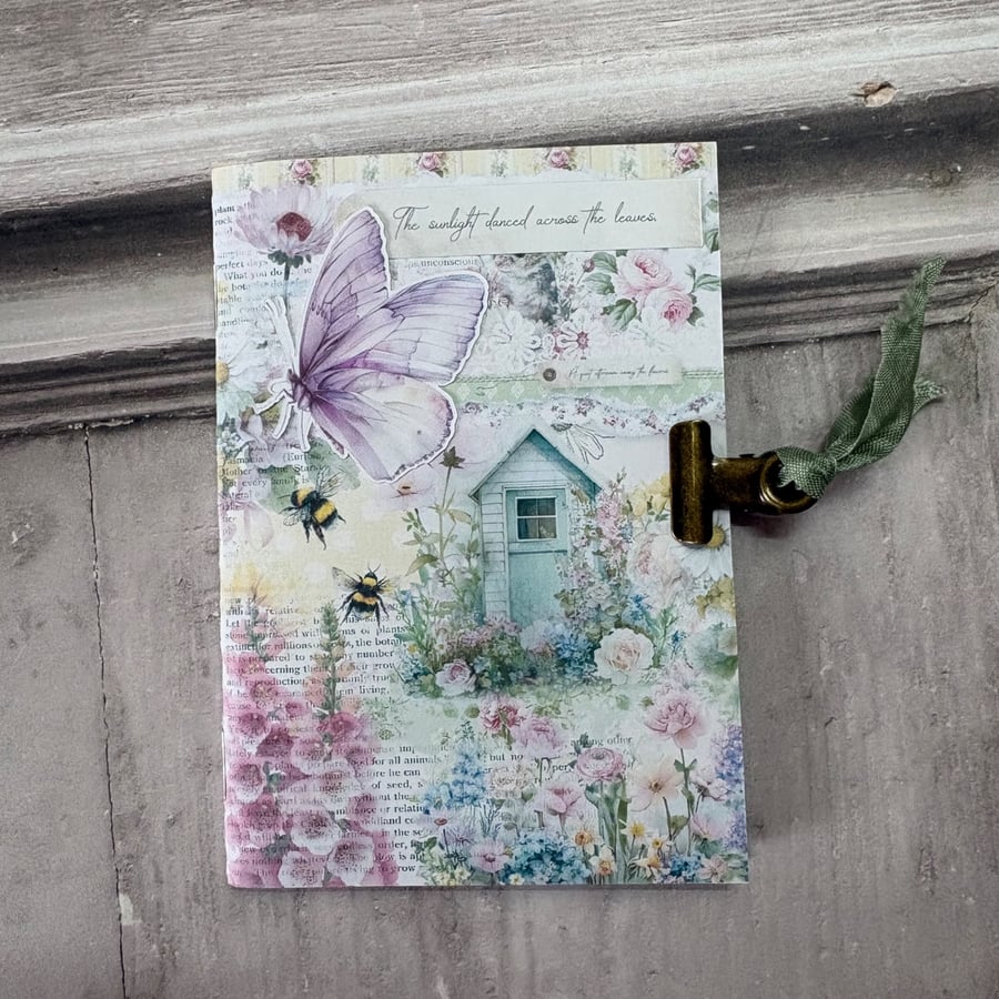 Stationery - Mini Notebook - Bees - PB13 0023