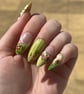 Floral Press on Nails - Image 2