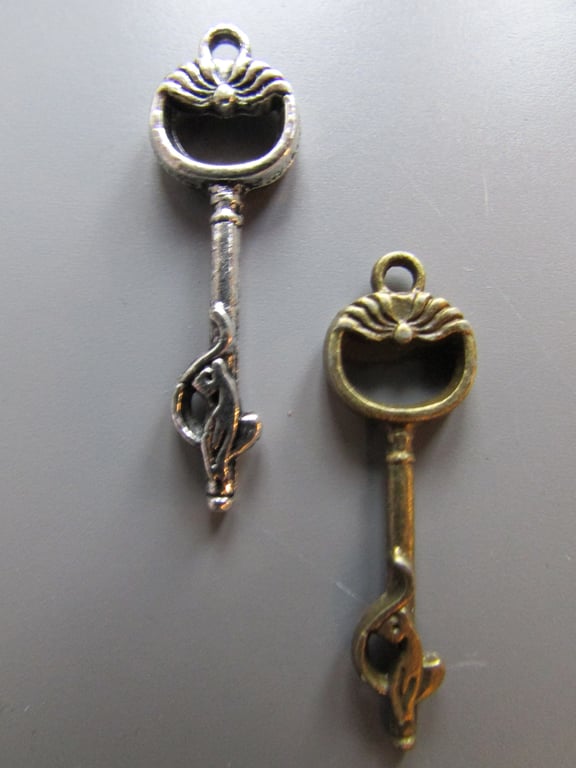 Bronze or Silver Cat Key Jewellery making charm pendant
