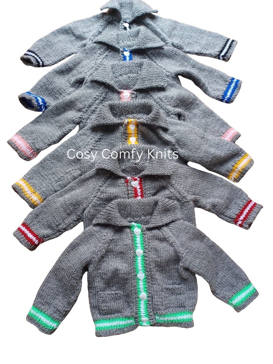 Grey Cardigan with stripped edging & pockets: